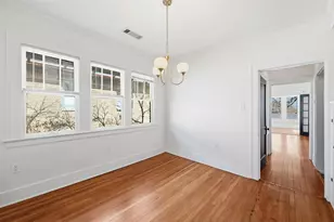 702 N Bishop Ave, Dallas, TX 75208 - Photo 8