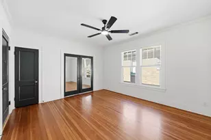 702 N Bishop Ave, Dallas, TX 75208 - Photo 10