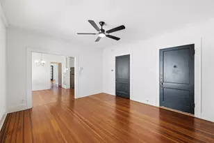 702 N Bishop Ave, Dallas, TX 75208 - Photo 12