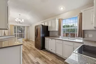 1105 Dove Dr, Garland, TX 75040 - Photo 6