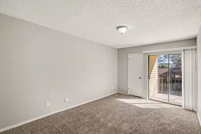 1606 Hawthorne Drive, Arlington, TX 76012 - Photo 12