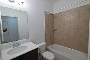 4822 Westlake Dr, Garland, TX 75043 - Photo 8