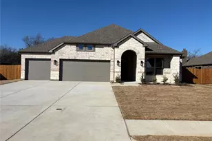2430 Cross Timbers Dr, Lowry Crossing, TX 75069 - Photo 1