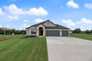 2430 Cross Timbers Dr, Lowry Crossing, TX 75069 - Photo 1