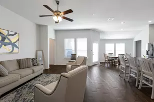 1333 Winding Hollow Dr, Grand Prairie, TX 75052 - Photo 4