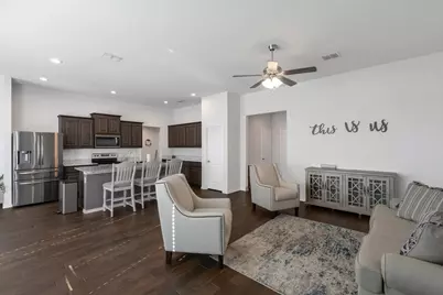 1333 Winding Hollow Drive, Grand Prairie, TX 75052 - Photo 10