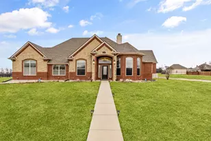 341 Pecan Ct, Nevada, TX 75173 - Photo 2