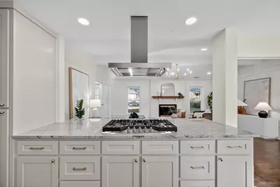 8611 Capri Drive, Dallas, TX 75238 - Photo 14