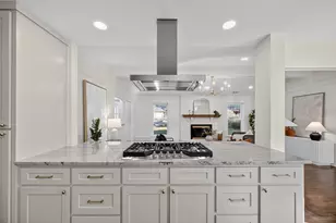 8611 Capri Dr, Dallas, TX 75238 - Photo 14