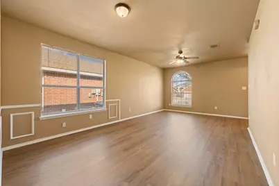 12252 Shadow Wood Trail, Burleson, TX 76028 - Photo 4