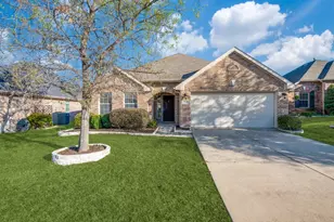 2309 Castle Creek Dr, Little Elm, TX 75068 - Photo 2