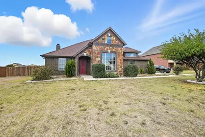 325 Montana Court, Rhome, TX 76078 - Photo 2