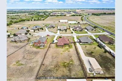 325 Montana Court, Rhome, TX 76078 - Photo 38