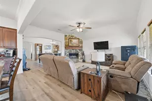 325 Montana Ct, Rhome, TX 76078 - Photo 8