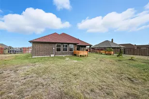 325 Montana Ct, Rhome, TX 76078 - Photo 34