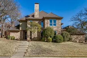2400 Summitview Dr, Bedford, TX 76021 - Photo 16