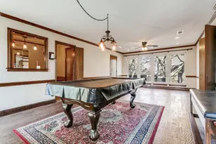 2400 Summitview Dr, Bedford, TX 76021 - Photo 10