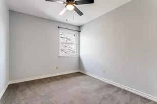 2400 Summitview Dr, Bedford, TX 76021 - Photo 8