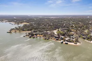 388 Driftwood Ct, Azle, TX 76020 - Photo 32