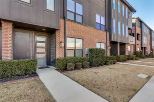 2812 Addison Park Ln, Fort Worth, TX 76110 - Photo 2