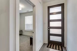 2812 Addison Park Ln, Fort Worth, TX 76110 - Photo 4