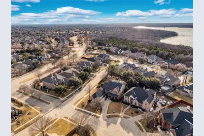 6777 Island Drive, Grand Prairie, TX 75054 - Photo 34