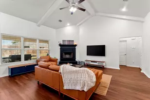 1610 Still Meadow Dr, Kaufman, TX 75142 - Photo 4