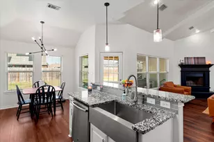 1610 Still Meadow Dr, Kaufman, TX 75142 - Photo 10