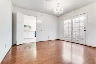 3216 Trevolle Pl, Dallas, TX 75204 - Photo 8