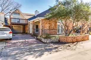 3216 Trevolle Pl, Dallas, TX 75204 - Photo 1