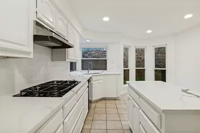 3216 Trevolle Place, Dallas, TX 75204 - Photo 10