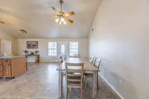 9517 County Rd 419, Grandview, TX 76050 - Photo 34