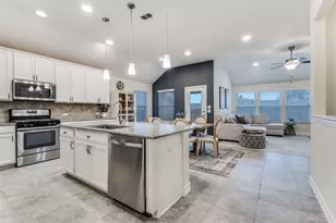 413 Yellowstone Dr, Celina, TX 75009 - Photo 8