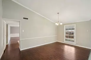 1505 Carnation Dr, Lewisville, TX 75067 - Photo 14