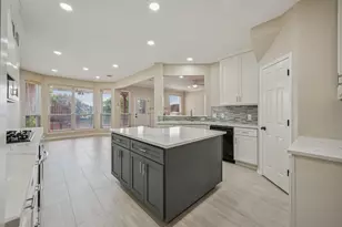 4730 Parkhaven Dr, Garland, TX 75043 - Photo 8