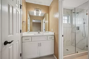 4730 Parkhaven Dr, Garland, TX 75043 - Photo 22