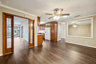 2017 Durham Street, Irving, TX 75062 - Photo 4