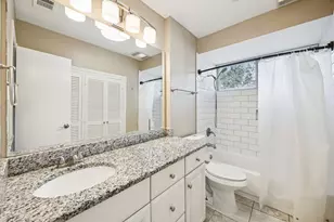 2017 Durham St, Irving, TX 75062 - Photo 14