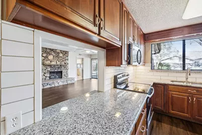 2017 Durham Street, Irving, TX 75062 - Photo 8