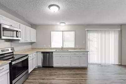 2011 Lavon Creek Lane, Arlington, TX 76006 - Photo 14