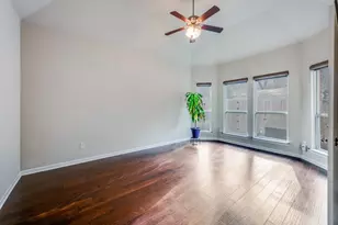 2209 Highland Villa Ln, Arlington, TX 76012 - Photo 8