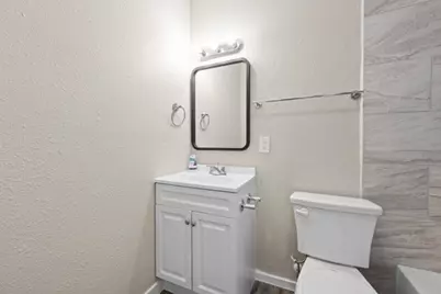 802 Las Palmas Drive, Grand Prairie, TX 75052 - Photo 24