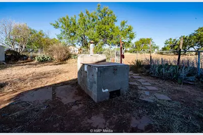 804 Fisher Street, Sweetwater, TX 79556 - Photo 8