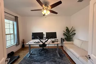 325 Augusta Ct, Oak Point, TX 75068 - Photo 10