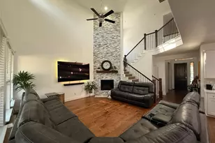 325 Augusta Ct, Oak Point, TX 75068 - Photo 8