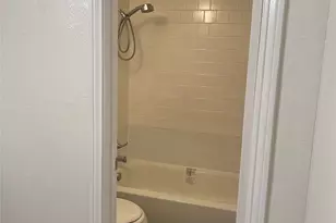 2211 S Vernon Ave, Dallas, TX 75224 - Photo 18