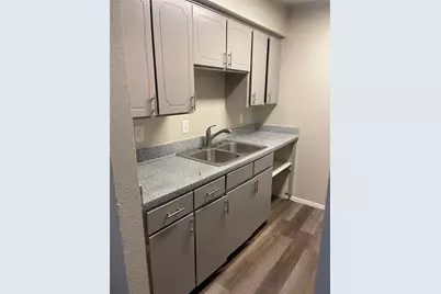 2211 S Vernon Avenue #115, Dallas, TX 75224 - Photo 8