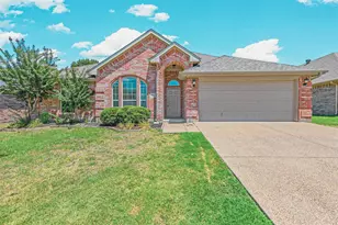 223 Carriage Dr, Willow Park, TX 76087 - Photo 2