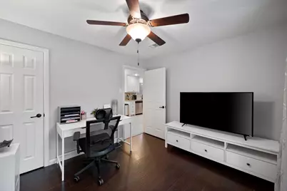 2107 Westwood Drive, Arlington, TX 76012 - Photo 30