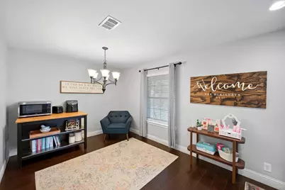 2107 Westwood Drive, Arlington, TX 76012 - Photo 10